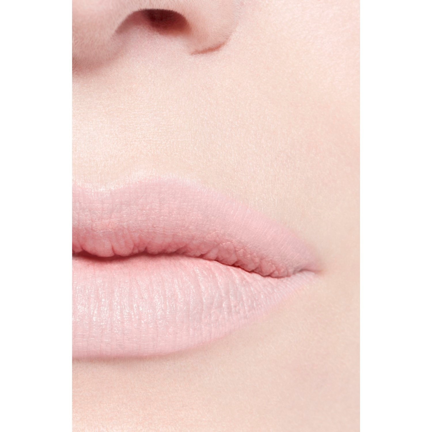 LÁPIZ CONTORNO DE LABIOS DE LARGA DURACIÓN